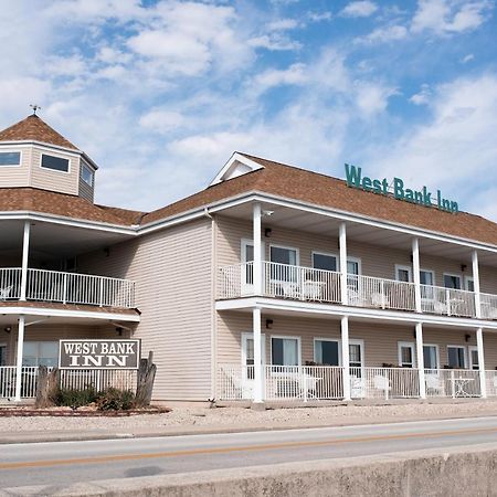 West Bank Inn Celina Buitenkant foto